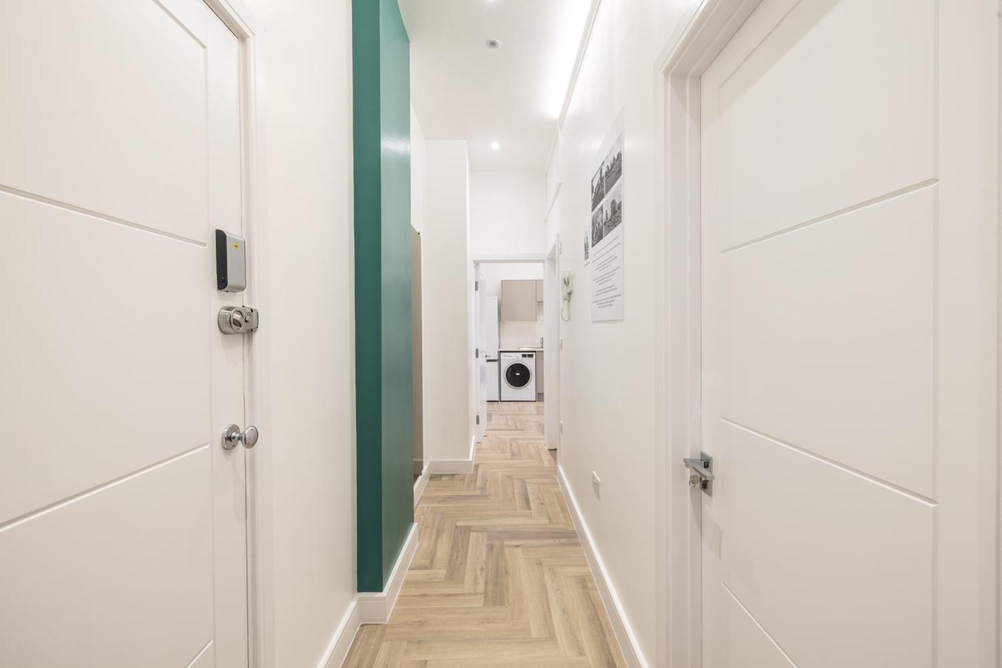 The Pocklington - The Bradgate Suite Лестер Экстерьер фото